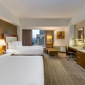 Premium Queen Room
